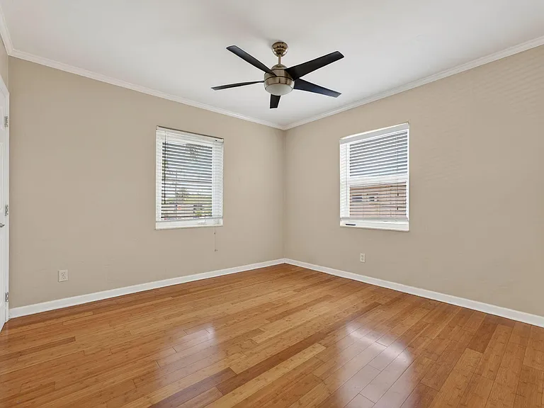 715 NE 91st St #3A — Photo 20