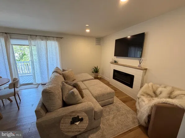 156 39th St S, Brigantine, NJ 08203
