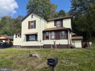 76 Poplar St, Coalport, PA 16627
