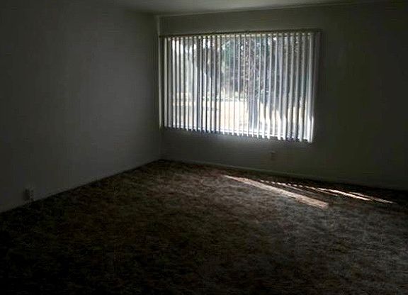 5th image of 5188 E Ashlan Ave APT 118
