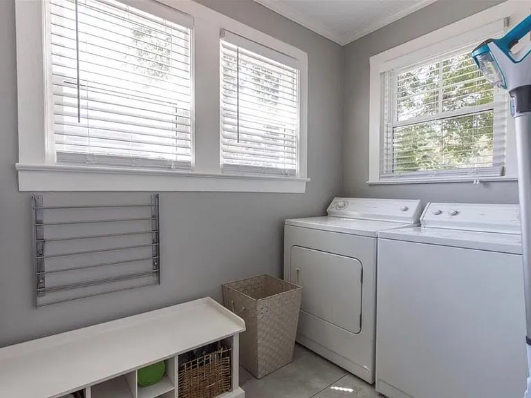 2020 E North St — Photo 17