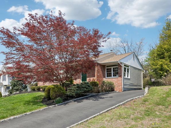21 Jackson Drive, Stony Point, NY 10980
