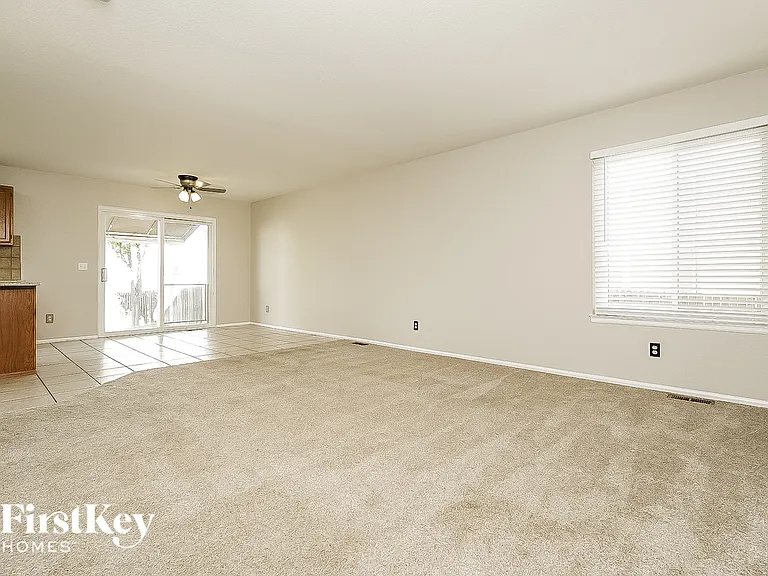 2863 S Ceylon St — Photo 5