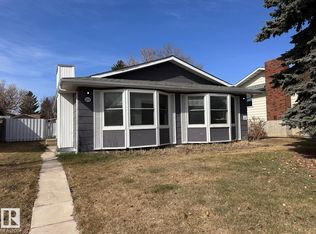 2014 46th St NW, Edmonton, AB T6L 2T5