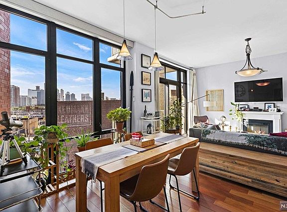 84 Willow Ave #5B, Hoboken, NJ 07030 | Zillow