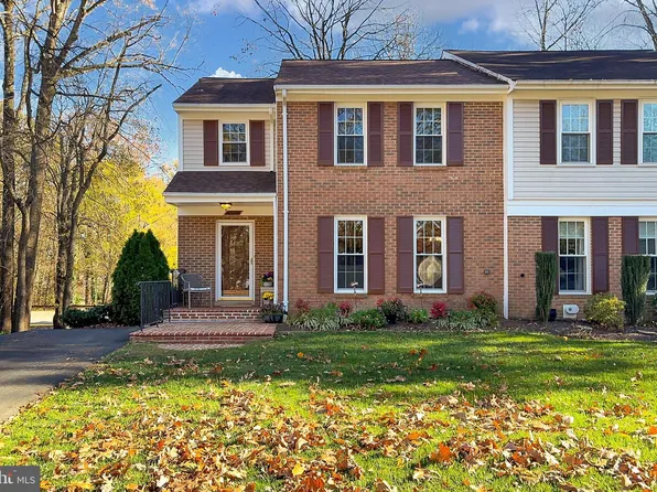 10002 Wood Sorrels Ln, Burke, VA 22015