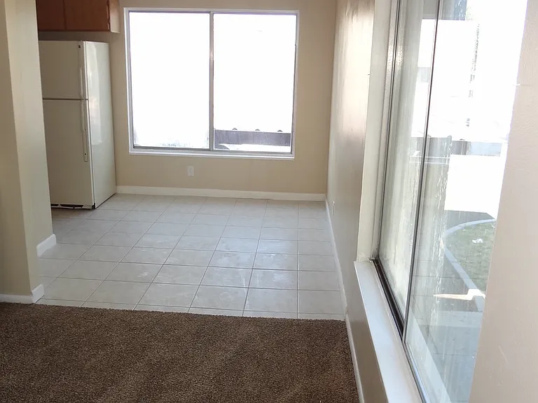 4642 S Arlington Park Dr — Photo 6