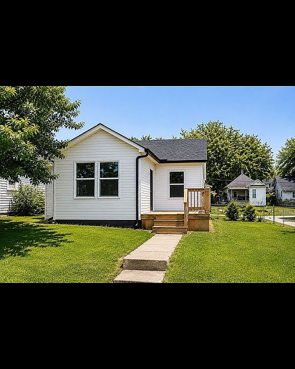 1st image of 3120 Olive St