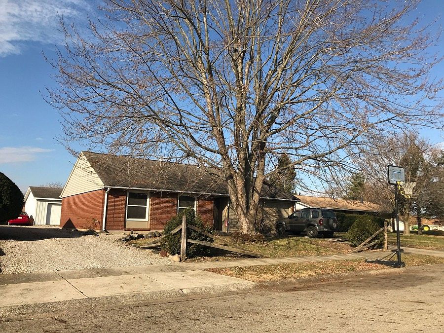 2nd image of 510 Commanche Dr