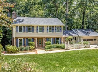 195 Abington Dr, Sandy Springs, GA 30328