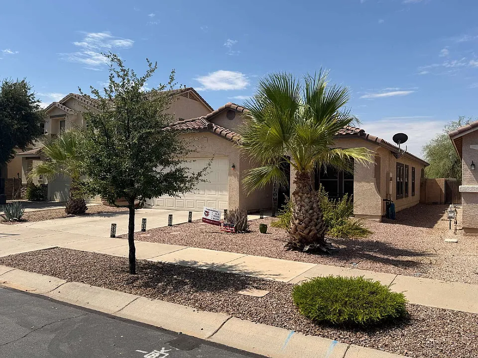 22143 E Via Del Palo
