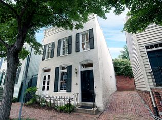 2809 Dumbarton St NW, Washington, DC 20007