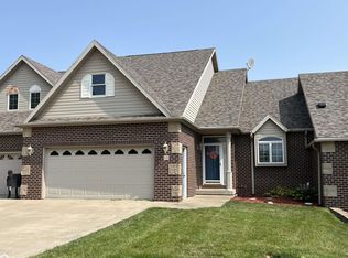 325 E Pleasant Ridge Rd, Carroll, IA 51401