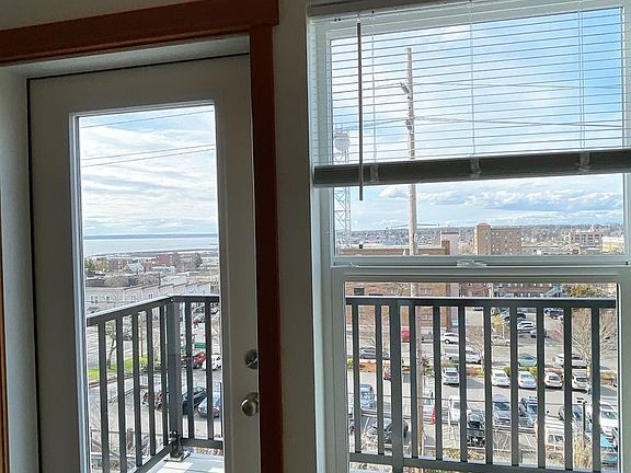 4th image of 1205 N Garden St #302