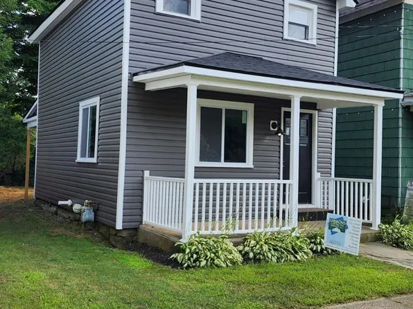 313 5th St, Franklin, PA 16323