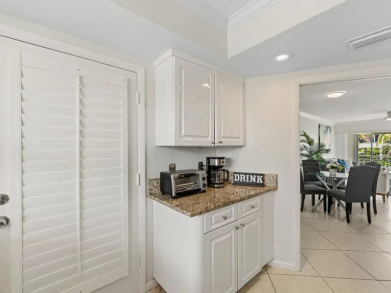68 Yacht Club Dr #20 — Photo 15