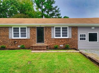 100 Goodnight St, Pikeville, NC 27863
