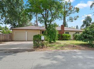 2865 Irwin Rd, Redding, CA 96002