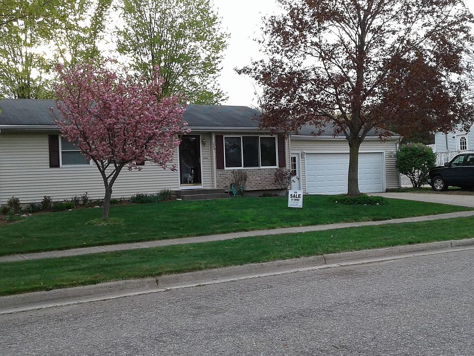 2nd image of 240 Roberta Jayne Dr SE