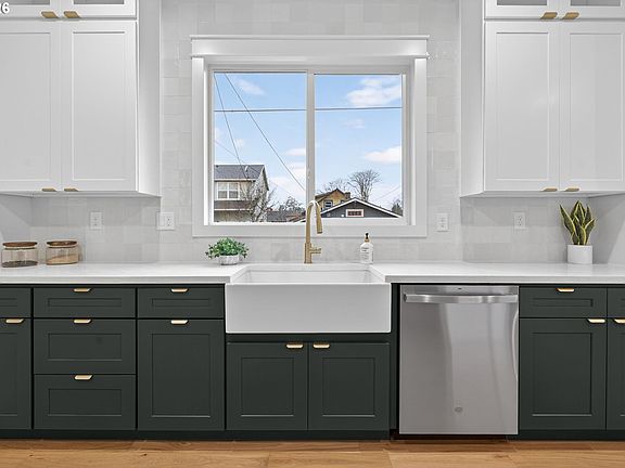 3rd image of 702 NE Rosa Parks Way