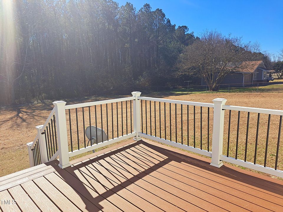 1st image of 322 Owens Rd