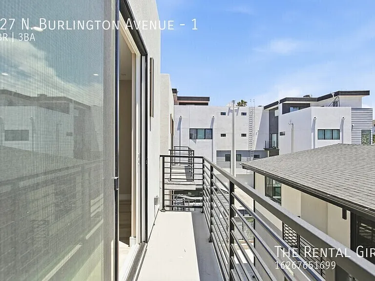 227 N Burlington Ave #1 — Photo 28