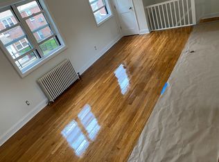 224-01 69th Ave #2C, Oakland Gardens, NY 11364