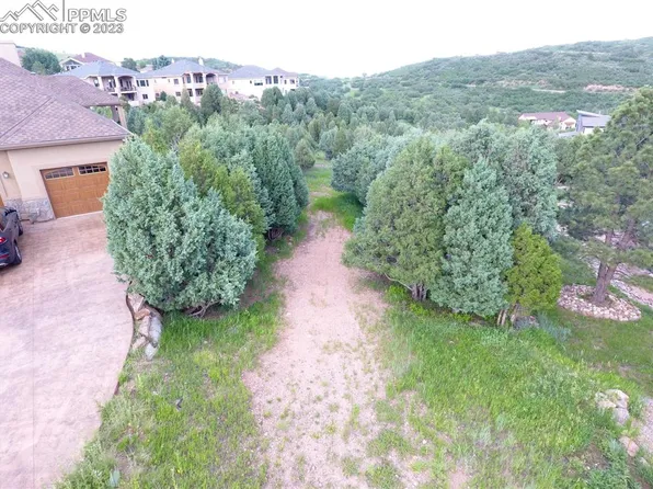 4230 Cedar Heights Dr, Colorado Springs, CO 80904