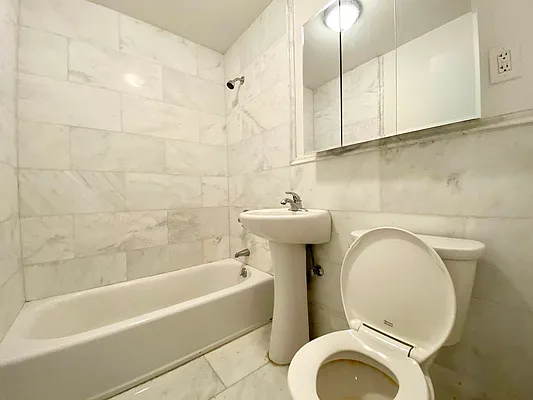 Rented by MOTION New York | media 15