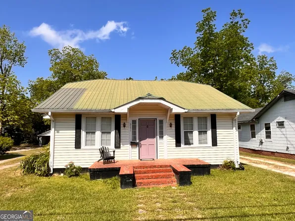 517 N Masonic St, Millen, GA 30442