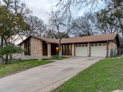 2202 Forest Bend Dr, Austin, TX, 78704