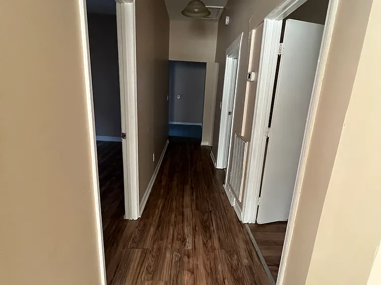 2806 Torbett St — Photo 8