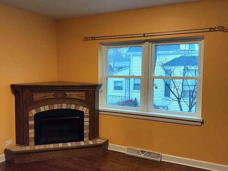 484 Western Ave #2 — Photo 23