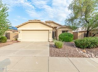 2215 E Ruby Ln, Phoenix, AZ 85024