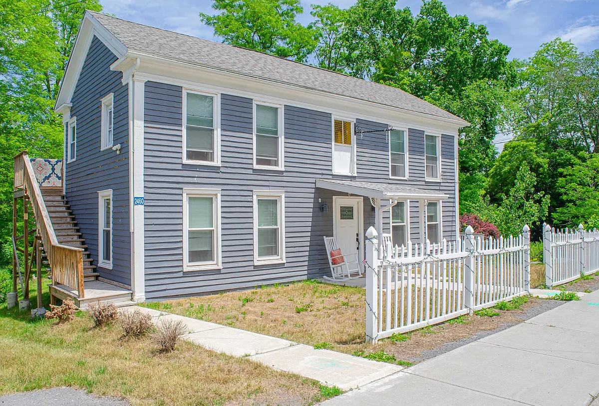Unit Photo - 2460 Route 145