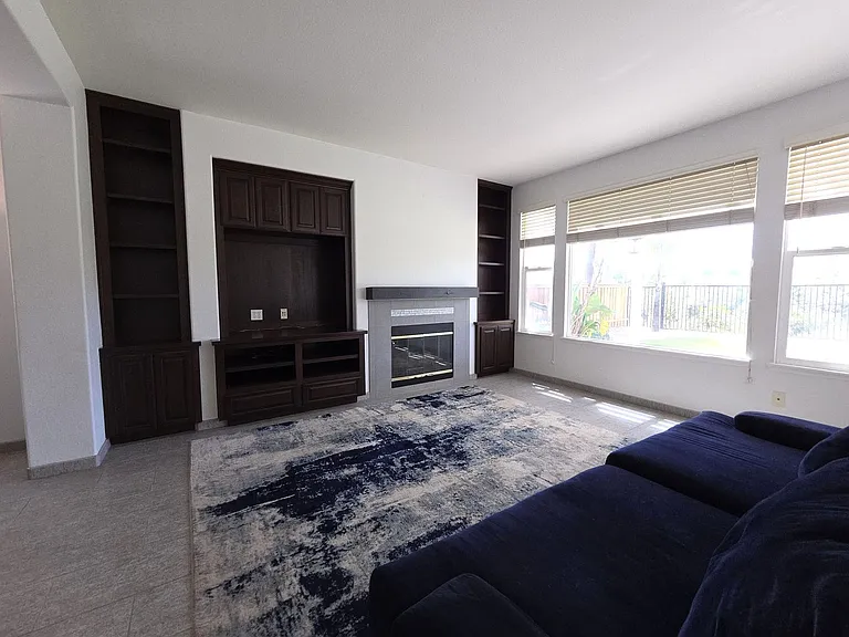 11577 Trailbrook Ln — Photo 3