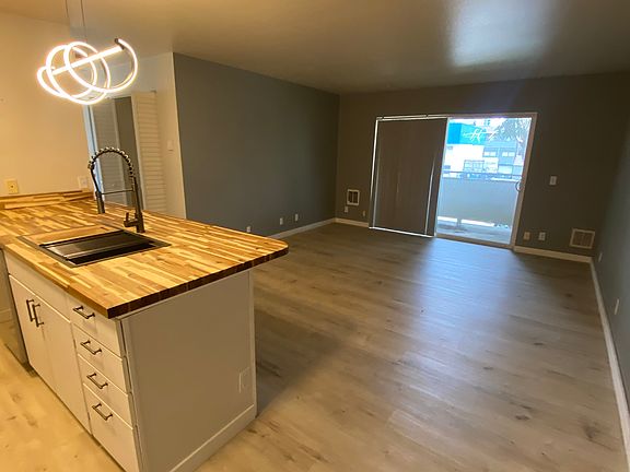 4th image of 211 E Wallace Ave APT 7