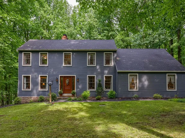 1231 Ash Ln, Lebanon, PA 17042