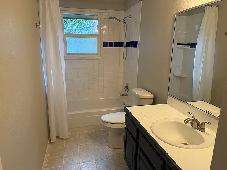 6258 Powell Rd — Photo 10