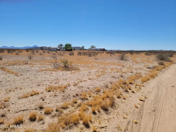 33333 W Euclid Ave, Tonopah, AZ 85354