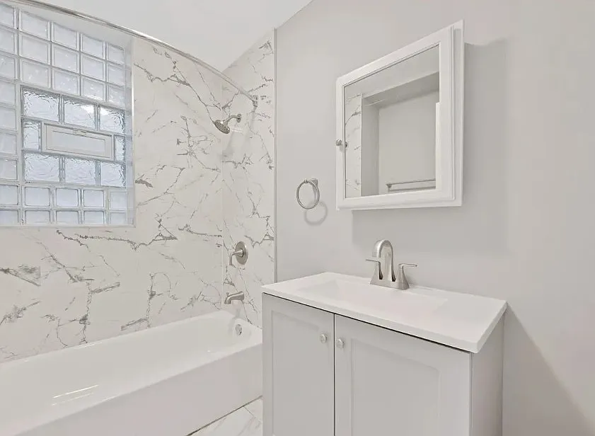 2 bed, 700 sqft, $1,400 — Photo 4