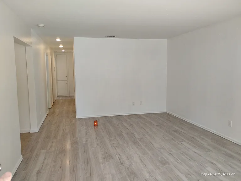 22122 Van Buren St — Photo 30
