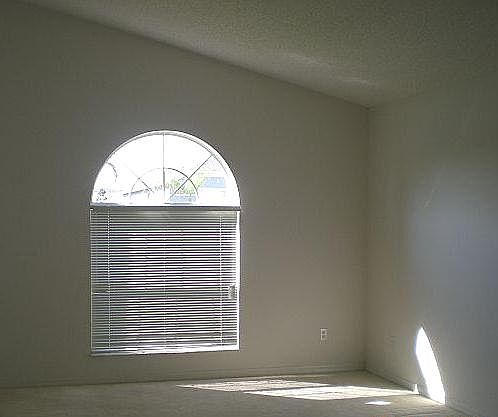 4th image of 525 Delancey Dr