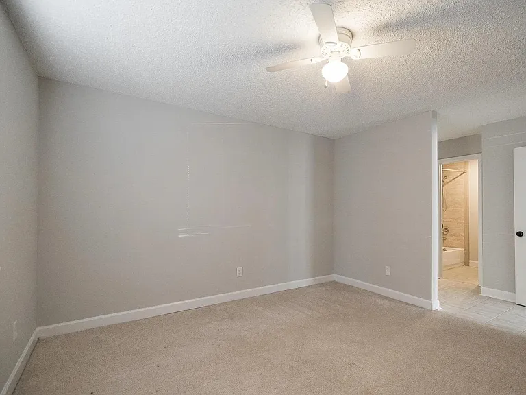210 Appleby Mews Dr #115 — Photo 10