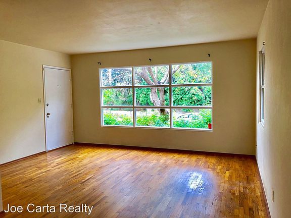 4th image of 2771 N Arroyo Dr
