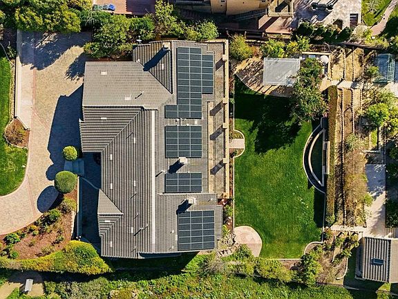 2nd image of 1690 Gascony Rd