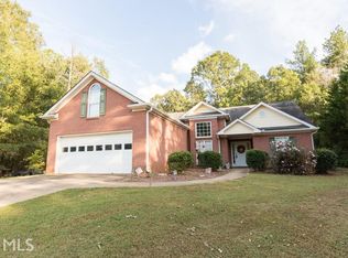 1027 Easy St, Winder, GA 30680
