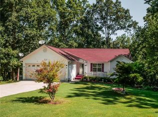 3016 Big Tree Rd, Gainesville, GA 30501