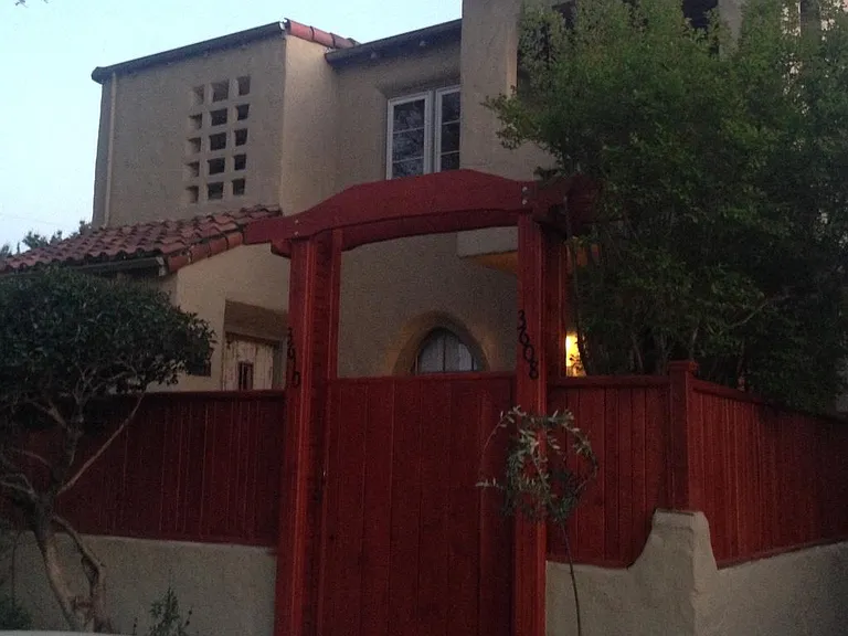 3610 Folsom Blvd — Photo 1