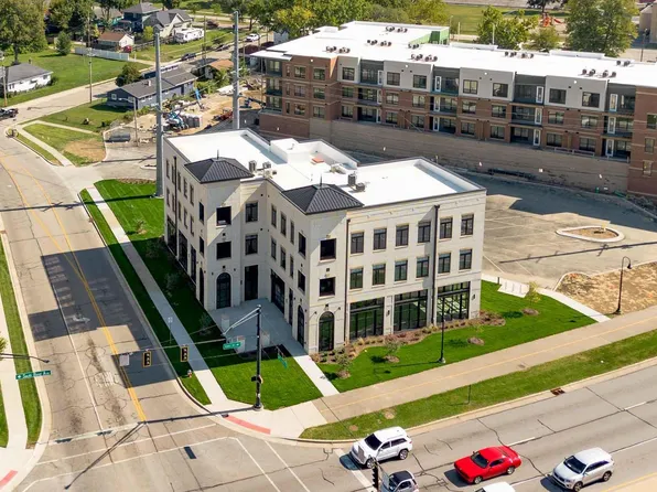 1144 Corby Blvd Unit 1, South Bend, IN 46617